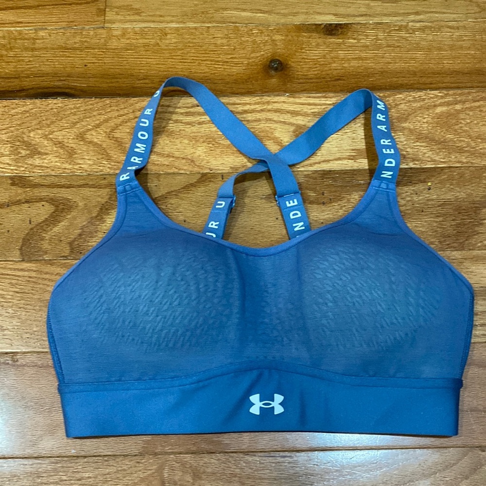 Under Armour Infinity Mid Sports Bra small